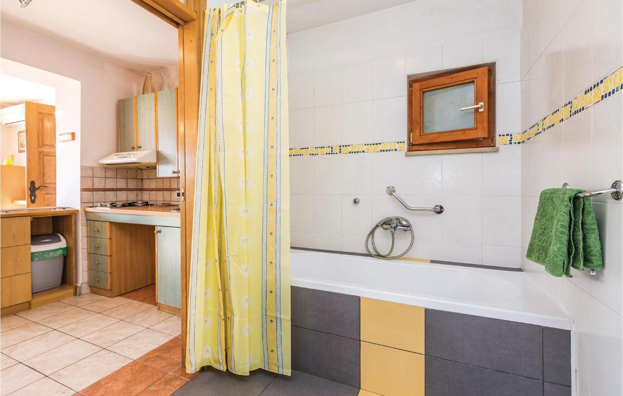 Stunning Apartment In Rijeka With 1 Bedrooms And Wifi Esterno foto